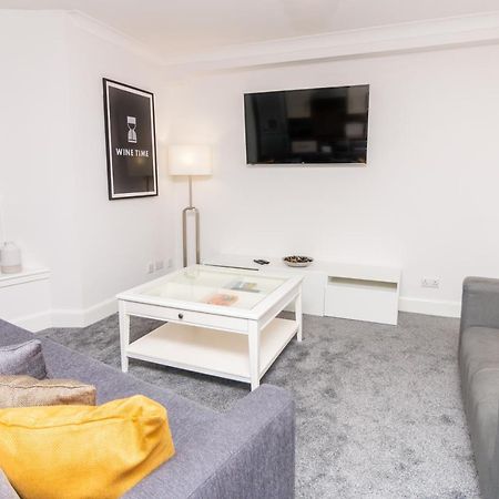 D'City Apartment, Up To 5 Guests Dundee Exteriér fotografie