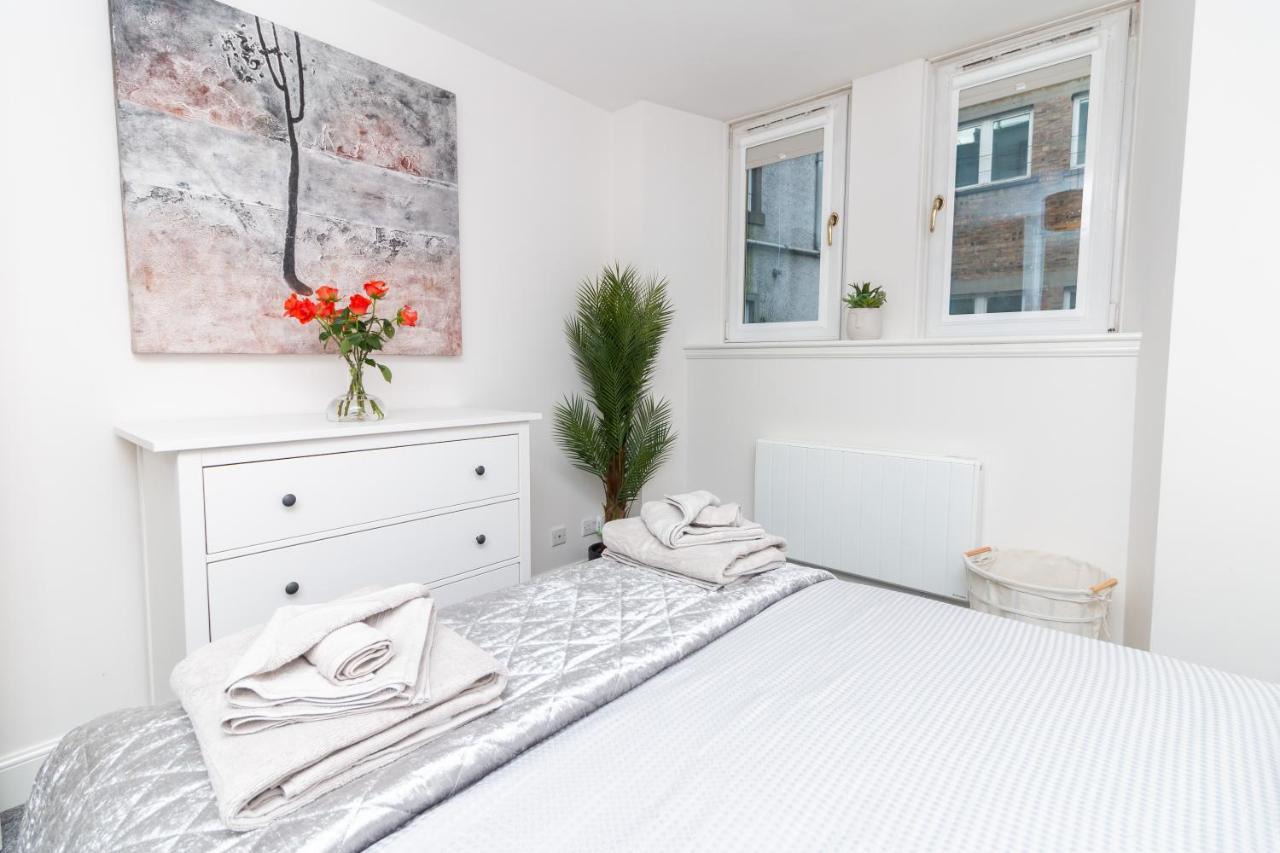 D'City Apartment, Up To 5 Guests Dundee Exteriér fotografie